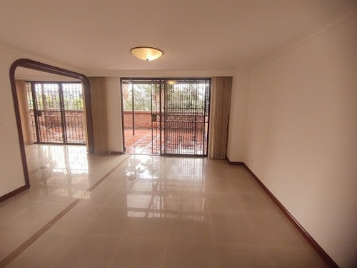Imagen 1 de 29 de Apartamento En Arriendo Aguacatala 622-17327
