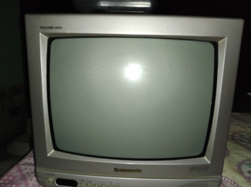 Imagem 2 de 5 de Tv Panasonic 14