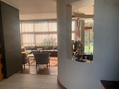 Imagen 5 de 15 de Casa En Venta De 5 Dorm. En Lo Barnechea