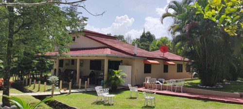 Villa En Villa Altagracia Residencial Cerrado