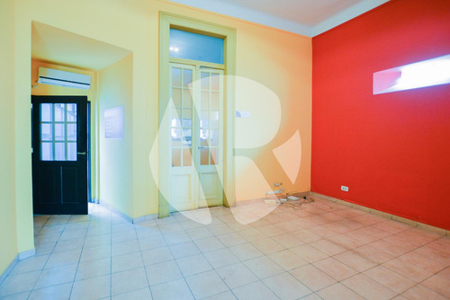 Venta De Piso En San Nicolás - 162 M² Apto Profesional!