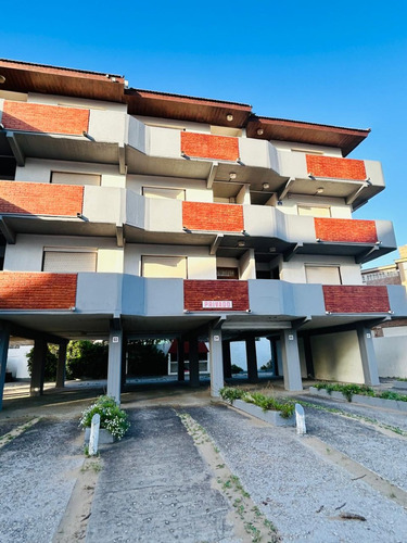 Departamento Villa Gesell - Almanzor - 135 Entre 1 Y Playa - Venta - Alici