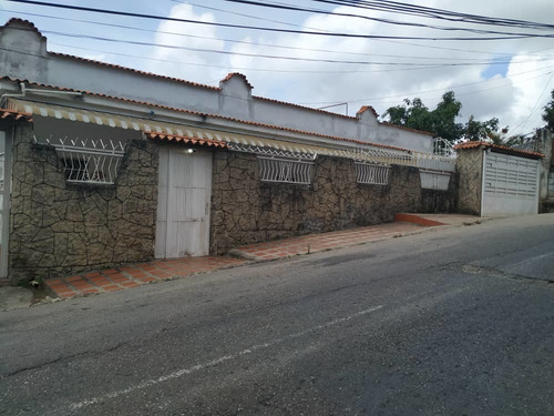 Imagen 5 de 10 de Casa Urb La Macarena Sur Los Teques