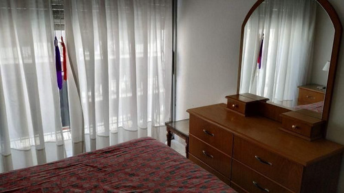 Imagen 6 de 11 de Temporada 1 Ambiente Con Habitación Separada Zona Centro