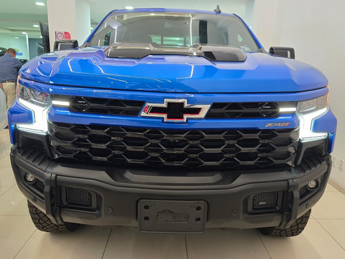 Chevrolet Cheyenne 6.2 Doble Cab Zr2 Bison 4X4 At