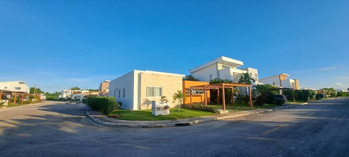 Alquiler Amplia Casa 3 Habitaciones En Vista Cana Bavaro Punta Cana