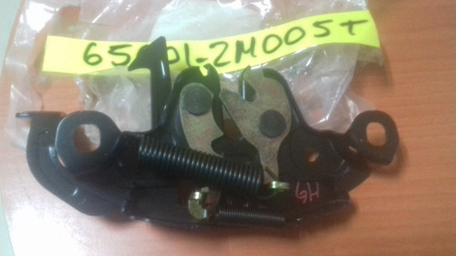 Cerradura Capot Nissan Sentra B14 Patrol Gr Y61 94-99