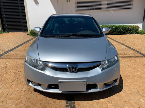 Imagem 2 de 9 de Honda Civic Sedan Lxl 1.8 Prata 2011
