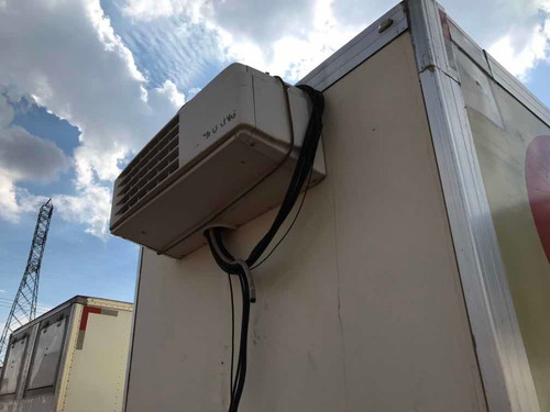Imagem 9 de 10 de Bau Refrigerado 5,0 Metros Aparelho V500