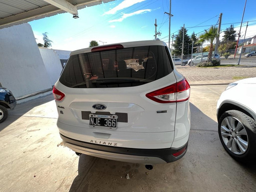 Imagen 5 de 11 de Ford 2013 Kuga 1.6 T 4x2 Sel L/14