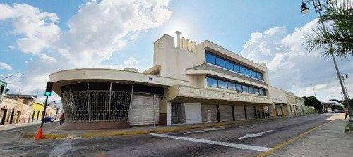 Edificio Comercial De 3 Niveles En El Centro, Merida