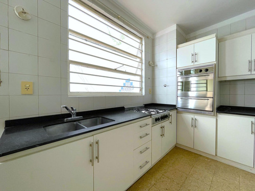Casa 6 Ambientes En C. Melo 1101 Esquina Gaspar Campos - Vicente Lopez