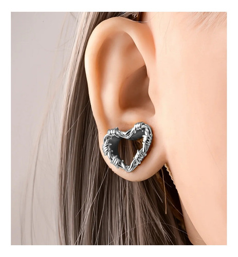 Piercing Expansor Tunel Diseño Corazón De Acero Quirúrgico Color Plateado