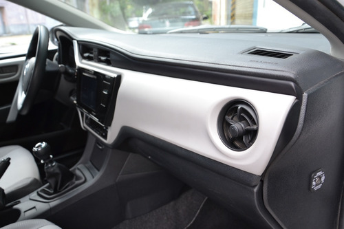 Imagen 14 de 25 de Toyota Corolla Xei 6 M/t 2018 / Service Oficiales / Permuto