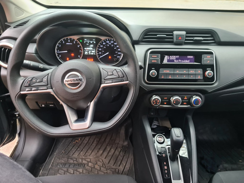 Nissan Versa 1.6 Sense