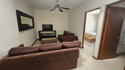 Casa En Renta Amueblada, Zona Querencia, En Coto Andaluz