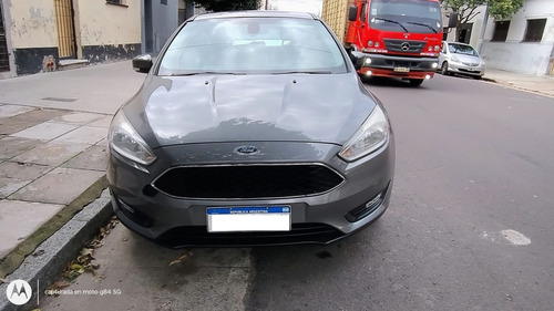 Ford Focus III 1.6 Sedan S