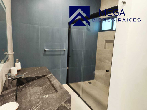 Casa En Venta En Fracc. Residencial Senderos Iii Durango