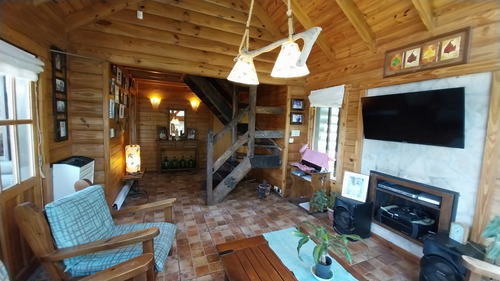 Cabaña En Venta En Sierra De Los Padres. Zona Golf. Vista Panorámica