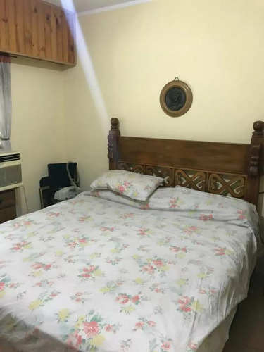 Casa En Venta - 2 Dormitorios 1 Baño - 100 Mts2 Cubiertos - Abasto