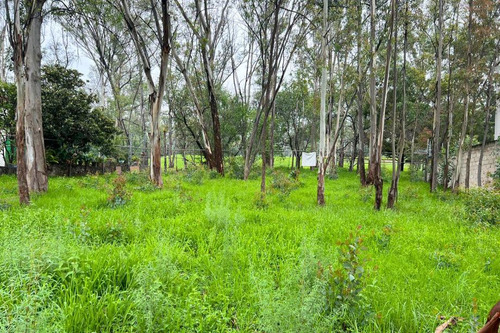 Terreno En Venta En Colonia Bosques Del Lago, Cuautitlán Izcalli, Estado De México