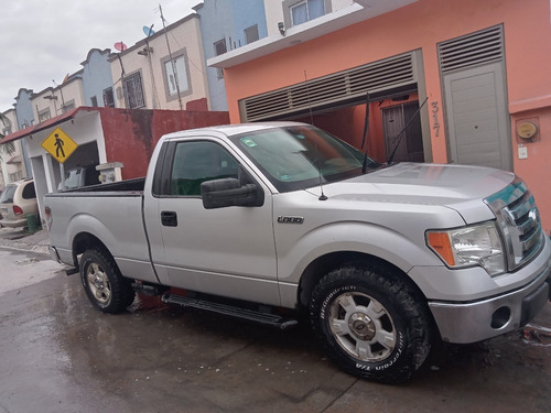 Imagen 1 de 8 de Ford Lobo