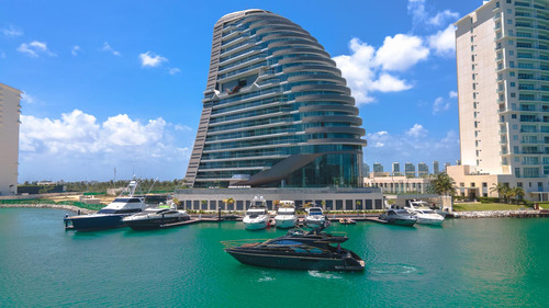 * Departamento En Venta Puerto Cancun, Shark Tower