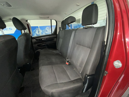 Toyota Hilux Dx 4x4 Pcyp60