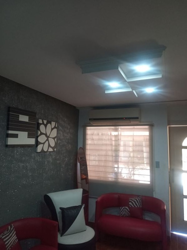 Imagen 5 de 16 de Townhouse En Villa Jardín San Diego Amoblado Alquiler Fg