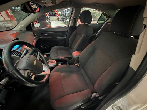 Chevrolet Cruze Cruze 1.8 LT 16V FLEX 4P AUTOMÁTICO