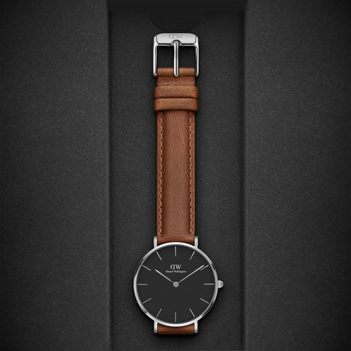 Reloj Daniel Wellington Dw00100178 Unisex Petite 32mm Correa Camel Bisel Acero Fondo Negro