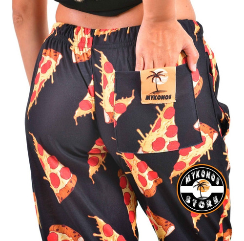 Imagen 4 de 4 de Pijama Largo Pizza Remera Negra - Store Mykonos