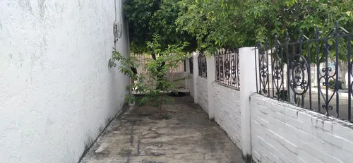 Arriendo-venta Casa Con Bien Ubicada Con Dos Niveles Valor De Venta : $350,000,000 Cod. 49647