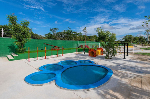 Terreno En Venta En Zendera Conkal, Privada Con Amenidades, Construye Ahora