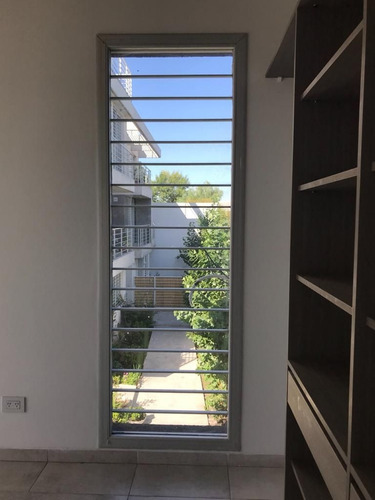 Imagen 3 de 6 de Departamento 2 Ambientes En Castelar