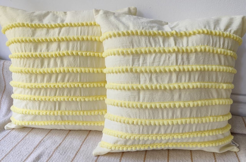 Almohadón Tusor Bolitas Algodón 40x40 Cm Myjuanna Amarillo Claro Bolitas