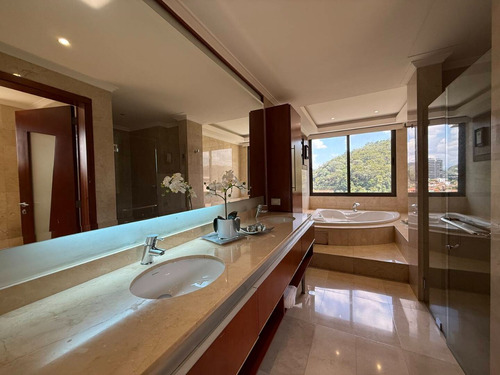 Se Vende Apartamento En Terrazas Del Country Guataparo Valencia