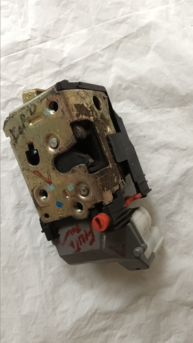 Cerradura Puerta Trasera Izquierda Ford Ecosport 4 Pines (Usado)