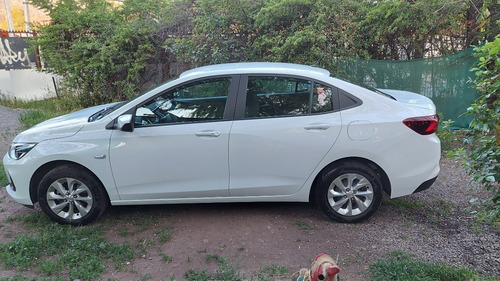 Imagen 13 de 20 de Chevrolet Onix Ltz 2022