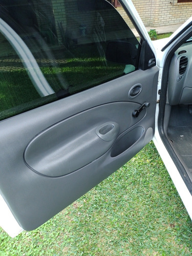 Ford Courier 2013 1.6 L Flex 2p