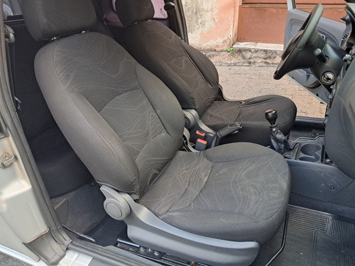Fiat Strada 1.4 Hard Working Cab. Dupla Flex 3p