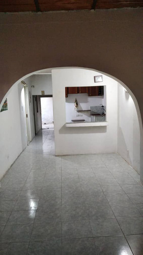 Casa En Venta En Los Samanes, Aragua