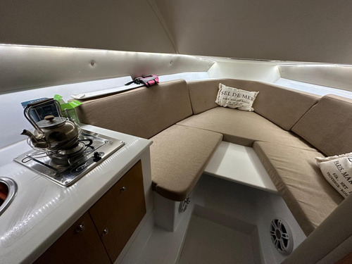 Lancha Cuddy Hardcraft Quattro Marine 27 Pies