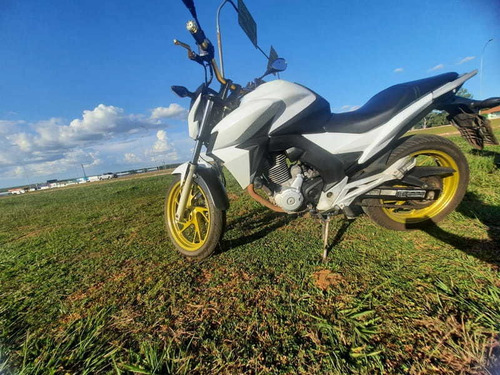 Imagem 3 de 6 de Honda Cb 250f Twister 2017