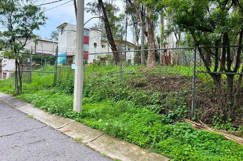 Terreno En Venta En Colonia Bosques Del Lago, Cuautitlán Izcalli, Estado De México