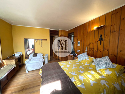 Casa 3 Niveles- 204 M2 -4d+2b- 4estc (85229)