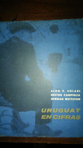 Uruguay En Cifras / Aldo Solari 