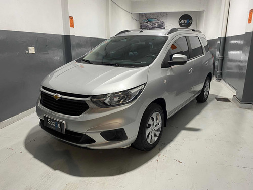 Imagen 10 de 21 de Chevrolet Spin 2020 1.8 Lt 5as 105cv