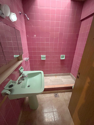 Mamberti Al 500 - Ph De 3 Ambientes En 1 Er Piso Con Patio Aterrazado Y Terraza!