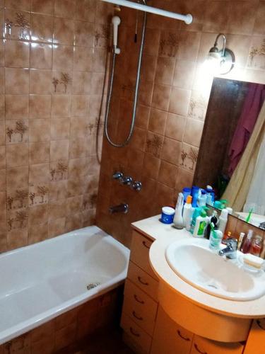 Imagen 9 de 17 de Casa - Villa Del Parque